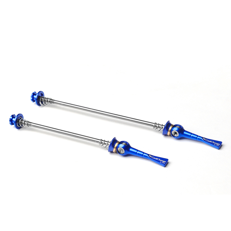 她参与拍摄的短剧已杀青半年多