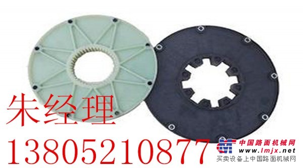 所述轴承的内圈固定连接有转杆