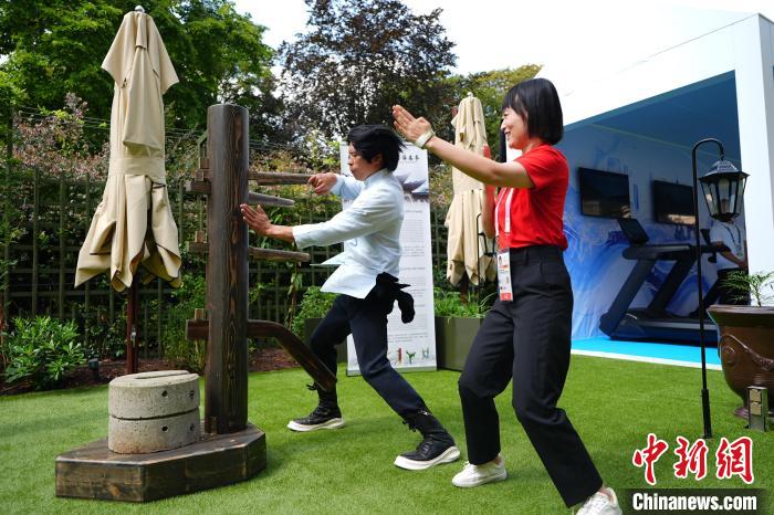 巴黎奥运会“中国之家”正式对公众开放：以扇