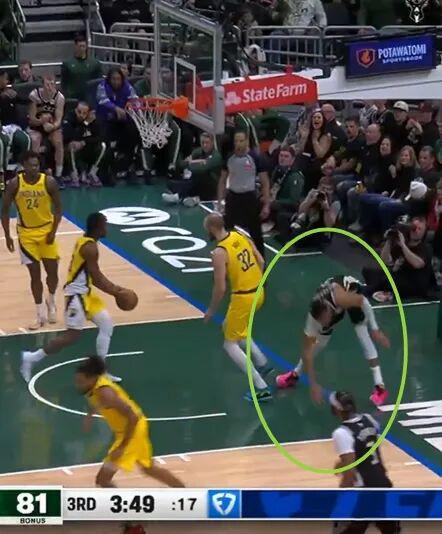 亚历山大险破128场20+纪录雷霆替补狂轰61分创8连