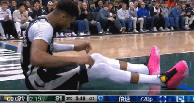 亚历山大险破128场20+纪录雷霆替补狂轰61分创8连