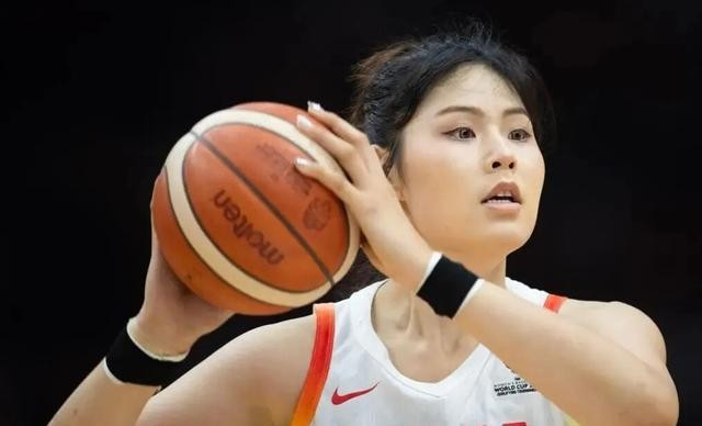 李月汝韩旭WNBA训练营合同背后的职业挑战与成长